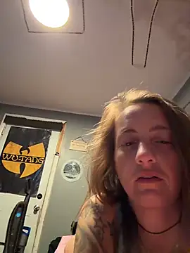 sexxxilexxxi44 online show from March 22, 8:42 am