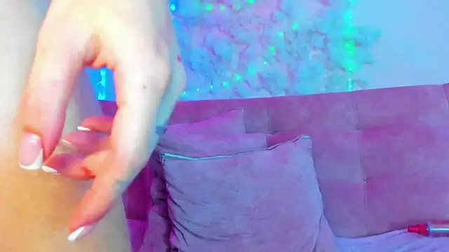 ivy ary online show from December 22, 9:18 pm