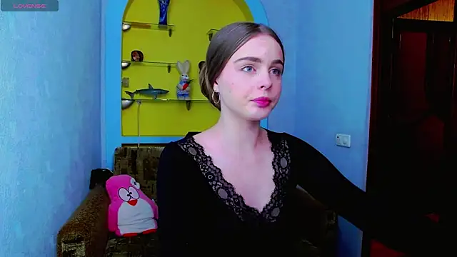 AlicaLOVEalisa777 online show from April 22, 5:43 pm