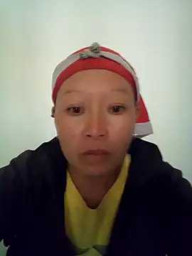 girl-hot2x online show from November 14, 8:14 am