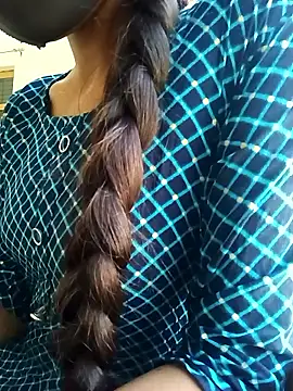 Riya 917 online show from February 12, 8:49 am