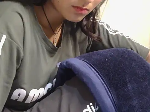 Anika Singh online show from February 6, 10:51 am