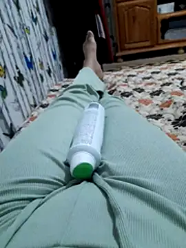 Tota sexi online show from April 15, 10:21 pm