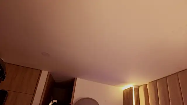 Iamnyxy online show from March 6, 11:05 am