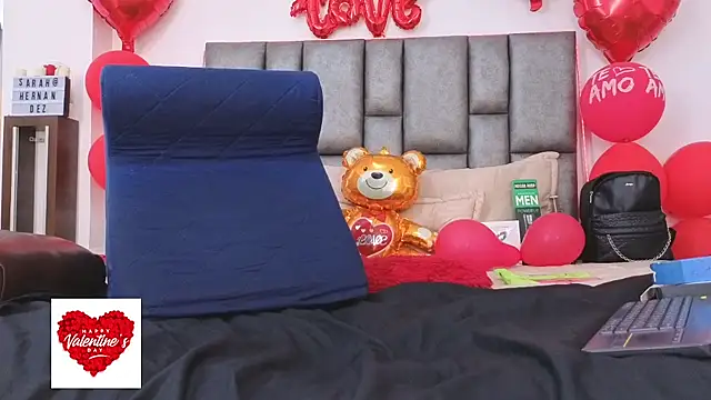 sarahhernandez online show from February 15, 4:50 pm