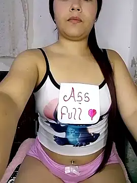 Girl Nasty Dirty online show from April 10, 2:28 am