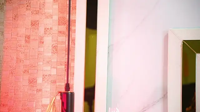 Caroline palmerr online show from February 21, 7:14 pm