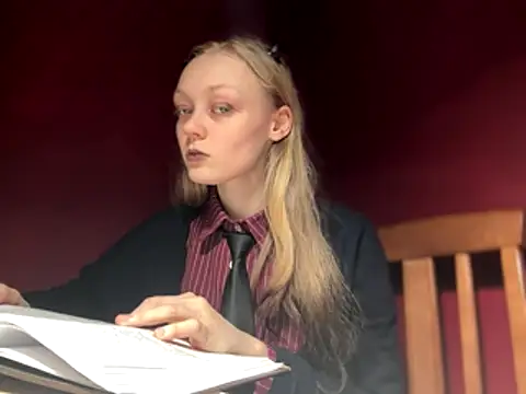 moonlight fiend online show from December 19, 9:18 pm