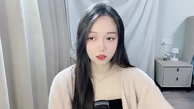 BoiI2u online show from December 17, 3:27 pm