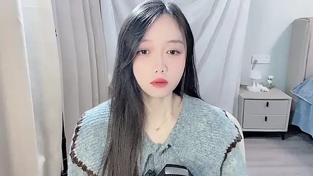 BoiI2u online show from January 12, 9:25 am