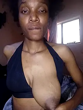 Beverlygurlx6 online show from April 14, 11:21 am