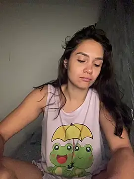 carolsapequinha online show from June 24, 11:31 am