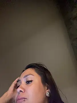 carolsapequinha online show from July 17, 4:50 am