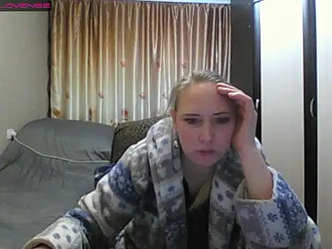 JenniDeep online show from March 15, 7:38 pm