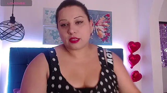 Catalinajane1 online show from April 2, 1:19 pm