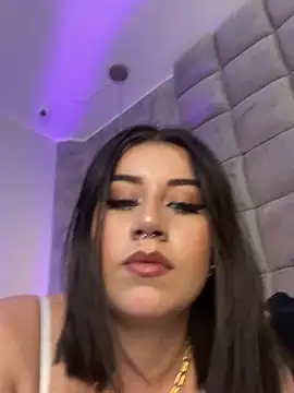 GinebraBelucci online show from January 15, 9:15 am