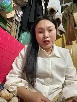 ryry-cute online show from December 14, 5:08 pm