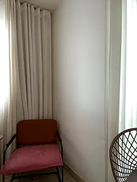 BelleLouise13 online show from December 19, 10:51 am