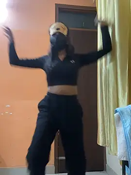 sexyayeshadesi online show from January 8, 7:18 pm