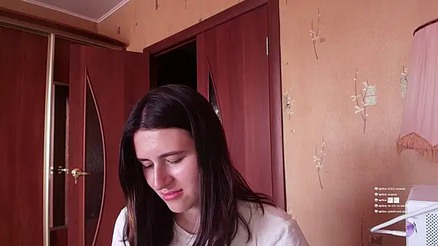 KristinaScott online show from April 18, 2:41 pm