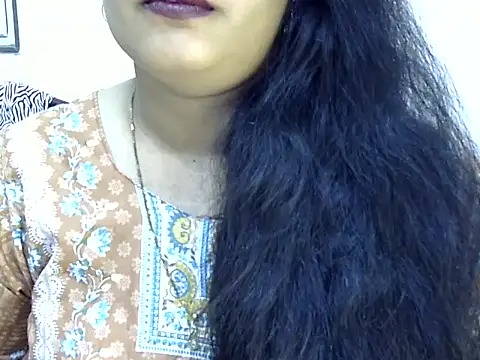 Muskan Jha online show from April 16, 1:06 am