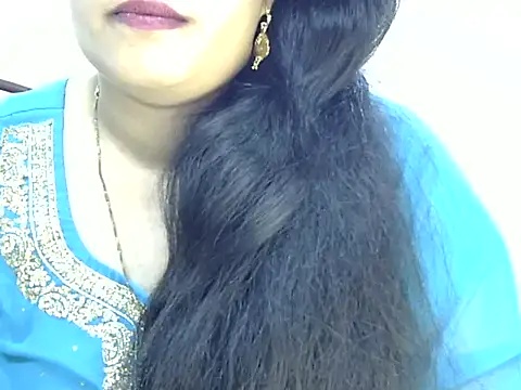 Muskan Jha online show from April 18, 8:28 am