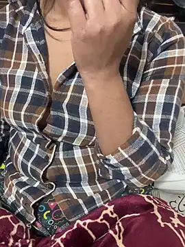 Lilly islive online show from November 16, 3:56 pm