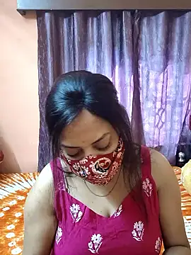 Cute-richa1 online show from January 18, 5:37 am