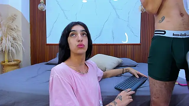 Loversinfire2 online show from February 2, 9:58 pm