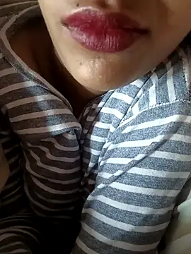 Hena 06 online show from December 19, 8:12 pm