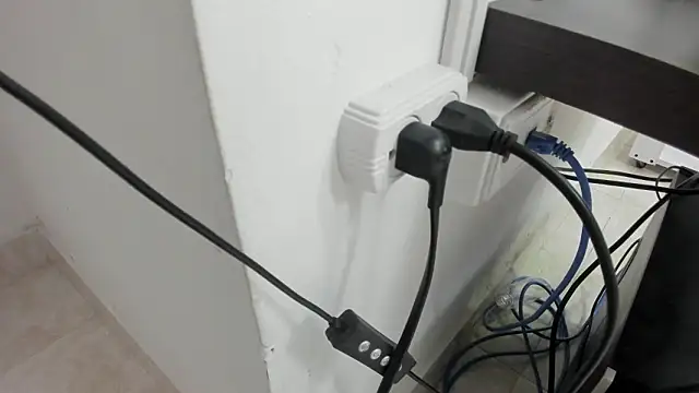 Kendall curves online show from February 10, 3:09 am