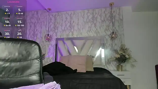 LILITH LIBELULA online show from January 17, 7:10 pm