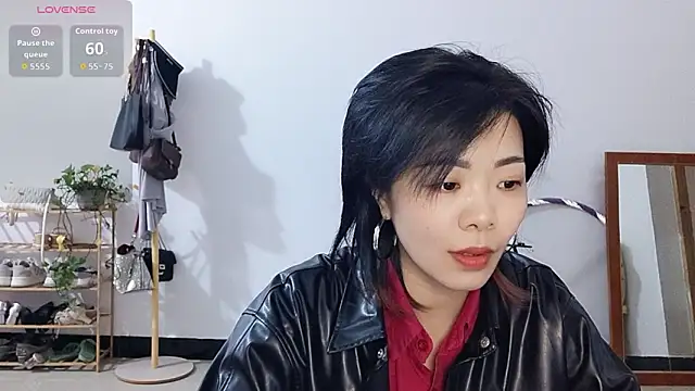 adele8731 online show from November 18, 8:26 am