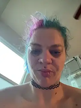 anitabonghit online show from April 15, 1:33 pm