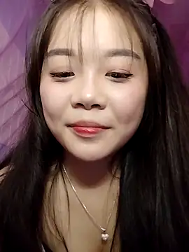 Baa-bee22 online show from April 28, 2:27 am