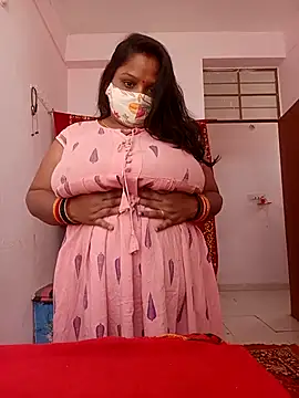 CUTE-LOVE-SWEETS online show from April 13, 3:52 am