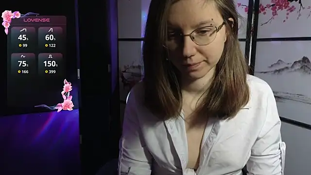 scarlettsrose online show from April 7, 12:18 pm