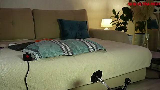   Fox   online show from October 8, 5:50 pm