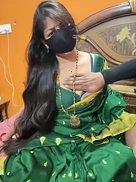 cutestpearl online show from April 14, 7:14 pm