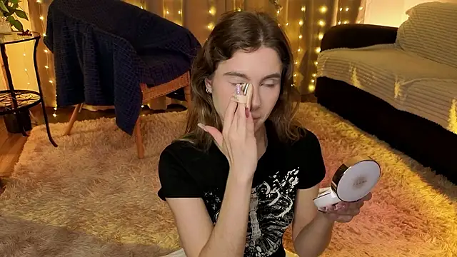 RozanneJordan online show from March 13, 5:36 pm