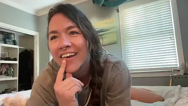 bendlikebecks online show from April 20, 1:25 pm