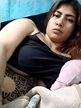 Emmyxxx online show from December 19, 4:59 am