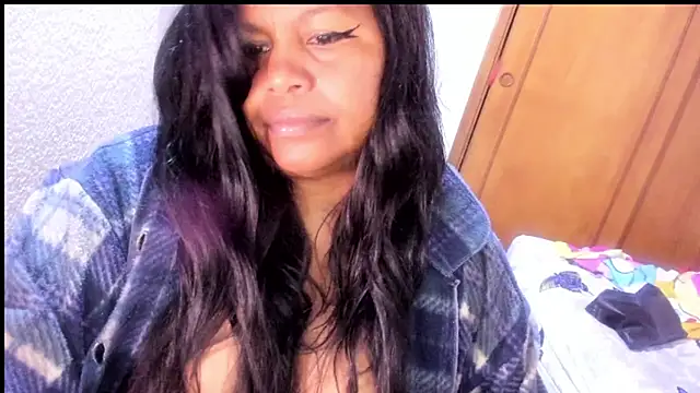 ebonycamelia online show from February 16, 7:36 pm