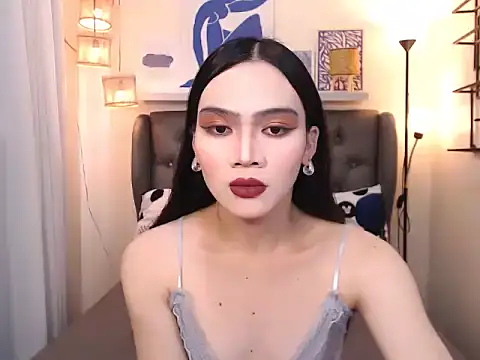 SluttyAmalia online show from November 22, 1:41 am