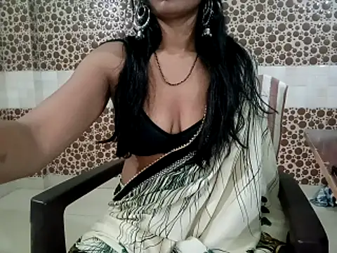 Sassy Shanvi online show from April 7, 12:45 am