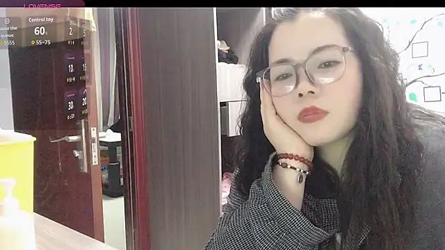 Huahua3187 online show from November 23, 1:24 pm