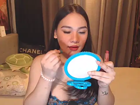 YourHotBambie online show from March 8, 7:34 am