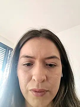 Little  Danni1 online show from November 21, 9:06 pm