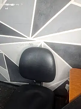 megan NL online show from February 16, 9:31 am