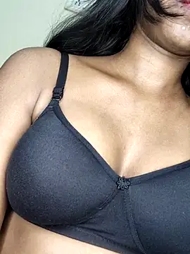 Simran 0011 online show from February 25, 7:23 pm